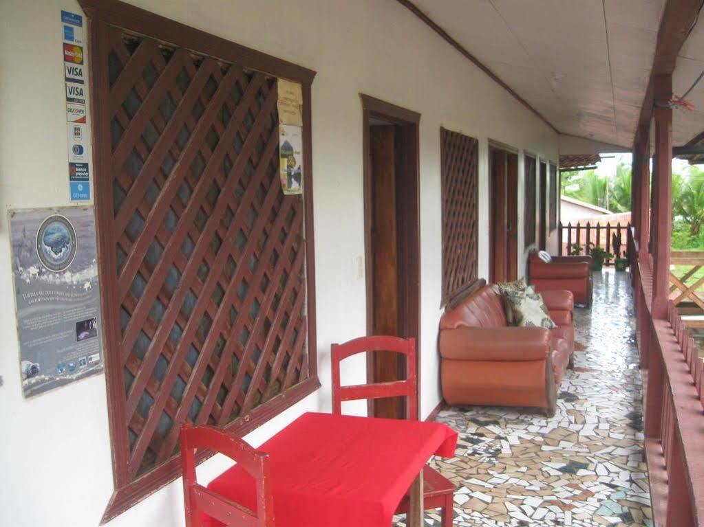 Cabinas Miss Miriam 2 Tortuguero Luaran gambar