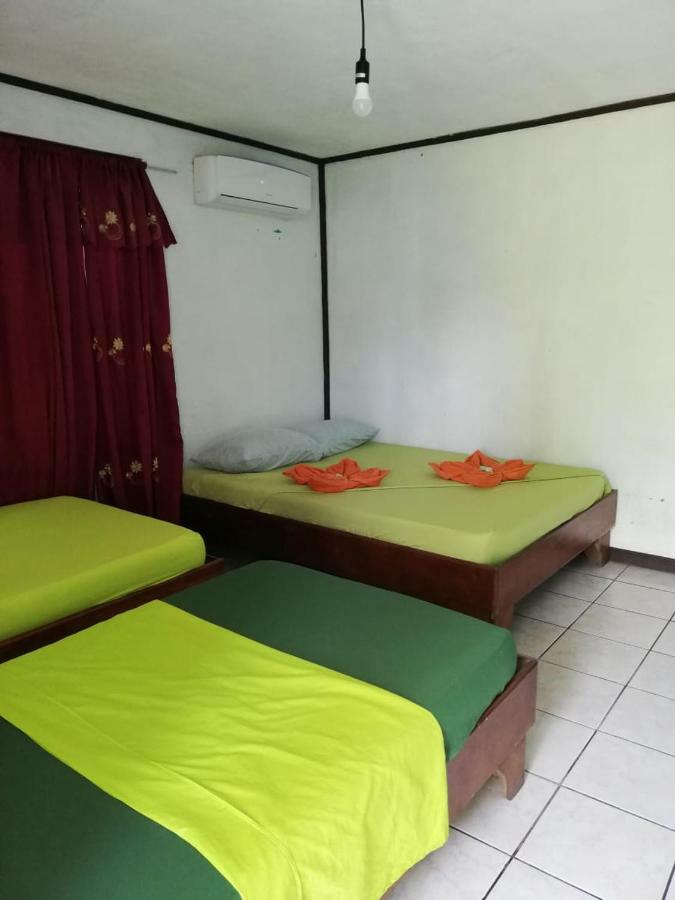 Cabinas Miss Miriam 2 Tortuguero Luaran gambar
