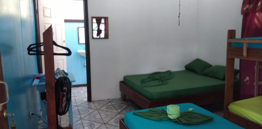 Cabinas Miss Miriam 2 Tortuguero Luaran gambar